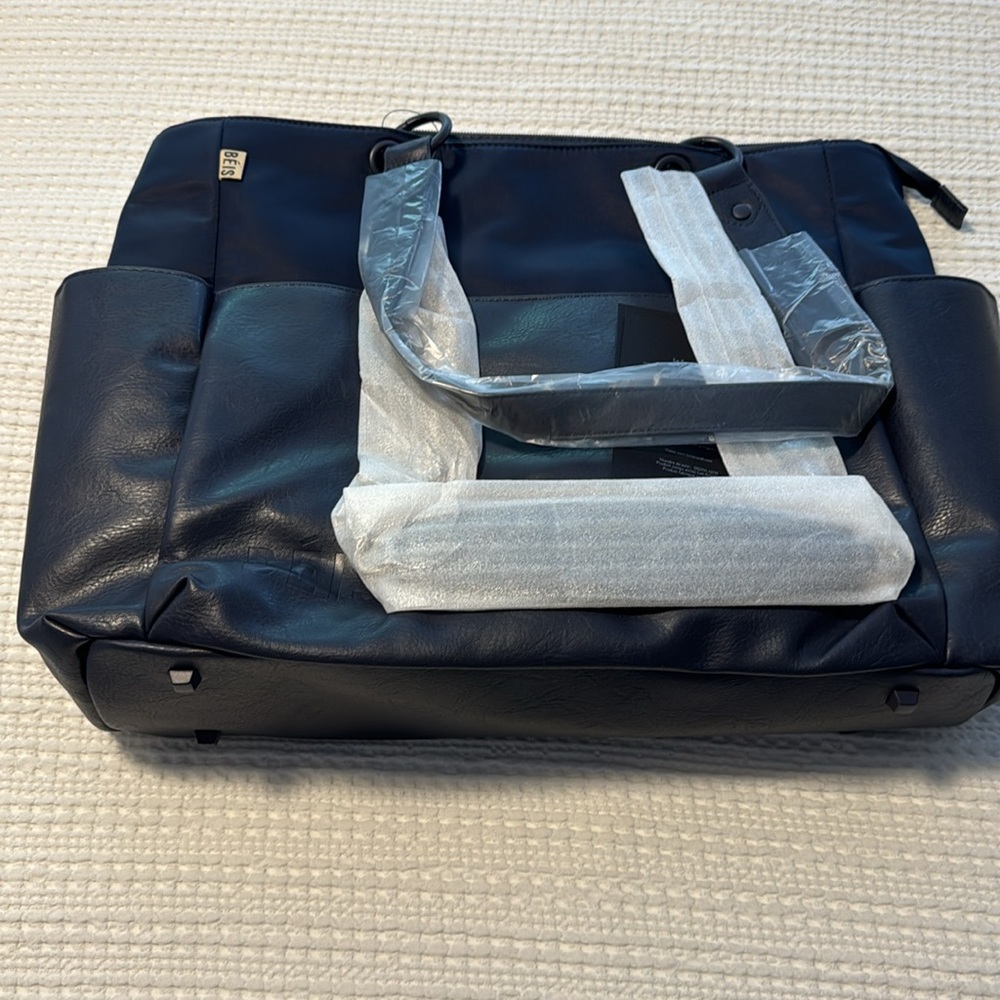 BEIS The Diaper Bag Navy Blue NWT - Picture 5 of 10